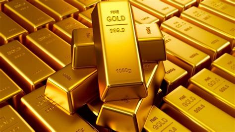 Gold Price Hits New Record Of Rs 165 000 Per Tola MyRepublica The