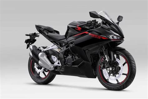 Honda, la CBR 250RR anche in versione SP