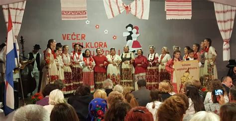 FOTO Ljubitelji kulturne baštine uživali u Večeri folklora u Ždali