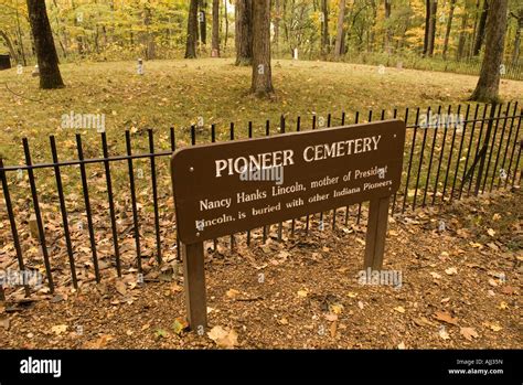 Nancy Hanks Lincoln grave at Lincoln Boyhood National Memorial, IN USA ...