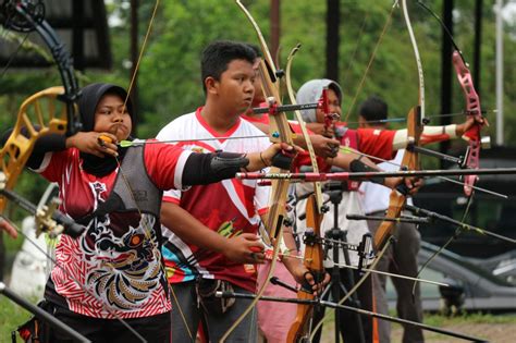 10 Atlet Panahan Kota Semarang Lolos Kejurnas Yunior Pemerintah Kota