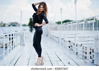 Full Lenght Portrait Gorgeous Sexy Brunette Stock Photo 430857607 Shutterstock