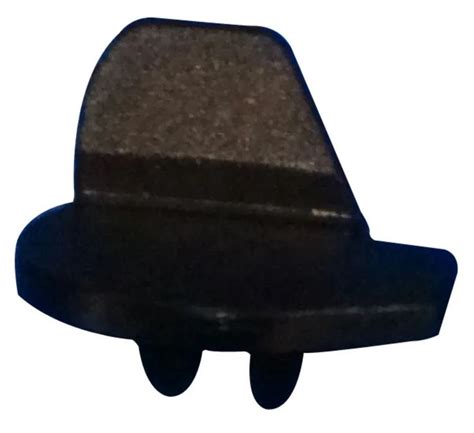 Пластиковая вставка вместо ролика