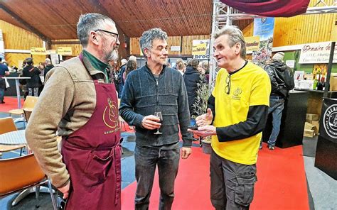 À Quessoy les 20 exposants du salon Brasseurs et vignerons ont