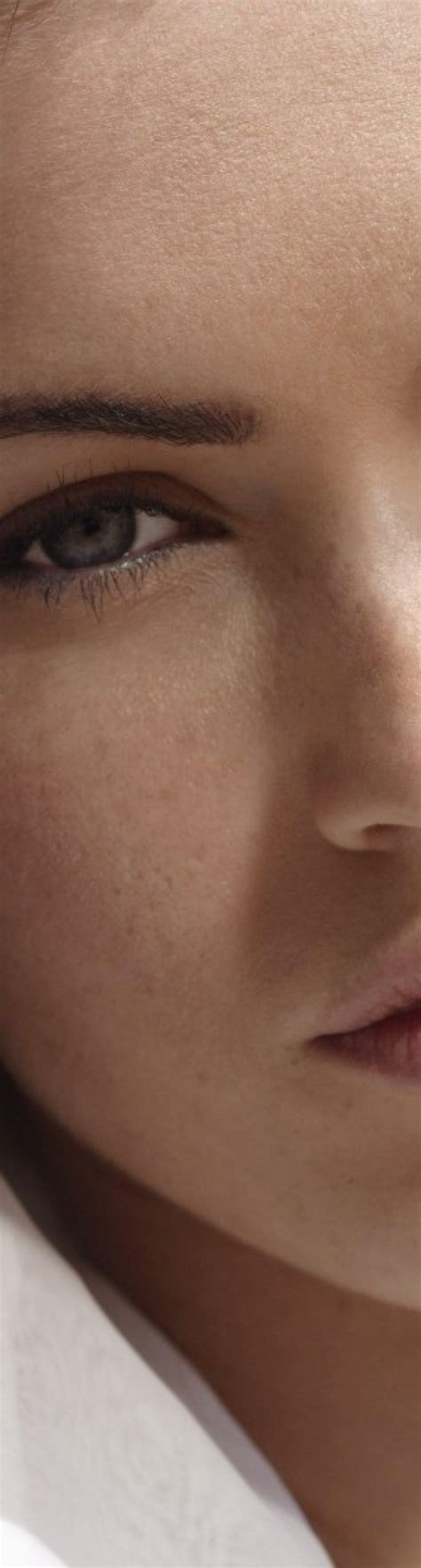 X Resolution Megan Fox Brunette Actress X Resolution Wallpaper Wallpapers Den