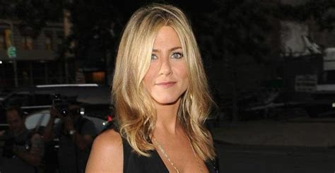 Jennifer Aniston Cria Conta Nas Redes Sociais E Sua Primeira Foto