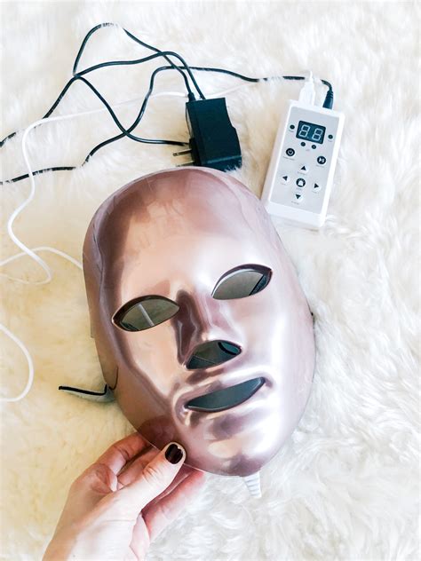 My LED Mask Review - alittlebitetc