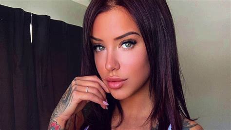 Laurence Bédard Model Beauty Instagram Lolobe4 Youtube