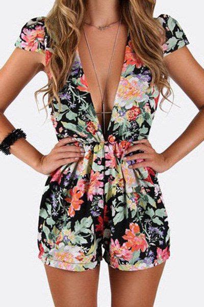 2018 Sexy Plunging Neckline Short Sleeve Floral Print Romper For Women