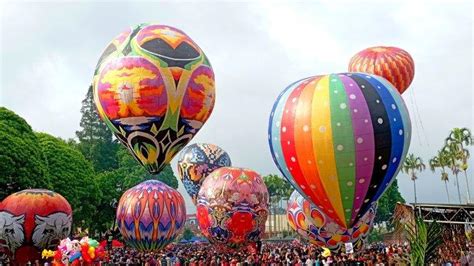 Wow Balon Udara Cantik Hiasi Langit Wonosobo Jadi Daya Tarik Wisatawan