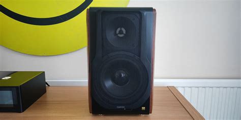 Edifier S3000 Pro Speakers Bass Laden Bang For Your Buck Shelf