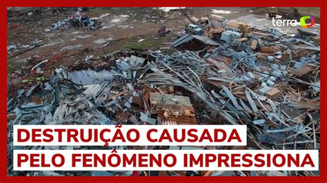 Tornado Nos Eua Deixa Ao Mortos E Rastro De Destrui O