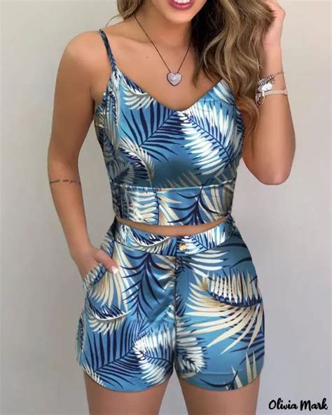 Olivia Mark Tropical Print Spaghetti Strap Crop Top And Shorts Set