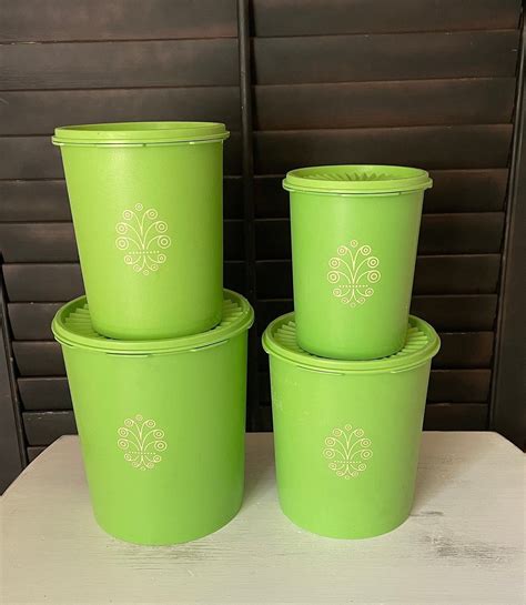 Tupperware Filigree Servalier Canisters Lime Green Instant Touch