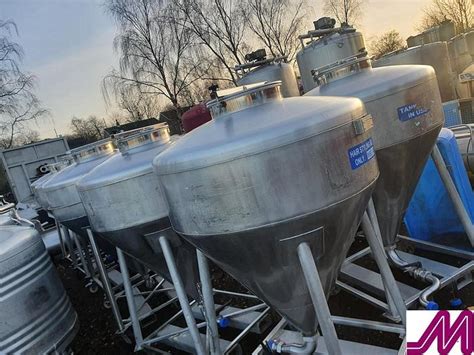 Used Litre Stainless Steel Transit Tanks With Conical Base For Sale