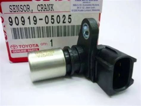 TOYOTA GENUINE SENSOR Crank Position HILUX HIACE 90919 05025 OEM New