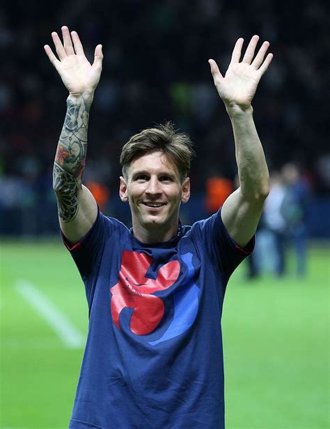 Lionel Messi of Barcelona celebrates the victory after the UEFA ...