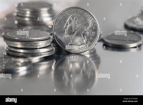 American quarter dollar hi-res stock photography and images - Alamy