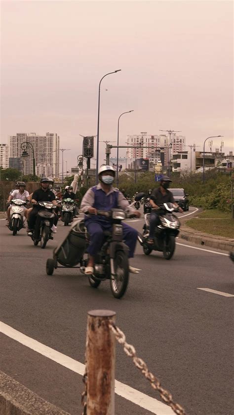 Vibrant Nightlife in Ho Chi Minh City's Streets Free Stock Video