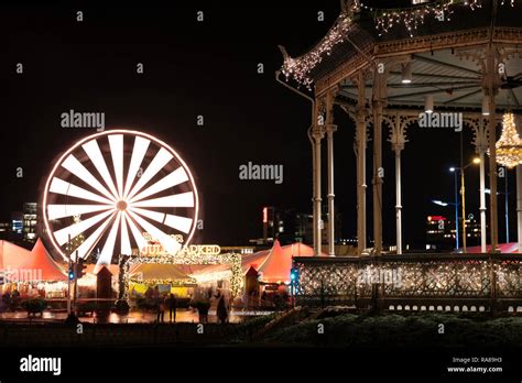 Bergen Christmas market, Bergen, Norway Stock Photo - Alamy