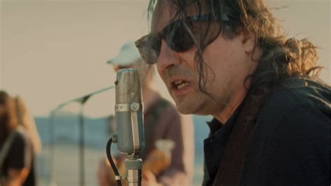 The War On Drugs Gli Anni Di I Don T Live Here Anymore Video