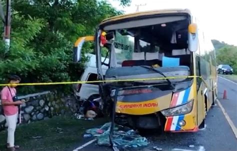 Mengerikan Kesaksian Korban Selamat Tabrakan Maut Bus Vs Travel Yang