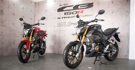 Motor Naked Sport All New CB R Streetfire Makin Agresif Bak Motor Big Bike