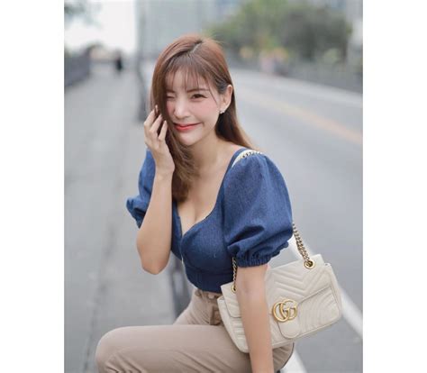 Hotgirl V T Khoe Da Th T V I Bikini D Y Ch Ng Ch T Ng Ch Nh T L V Ng Tr U N Ng