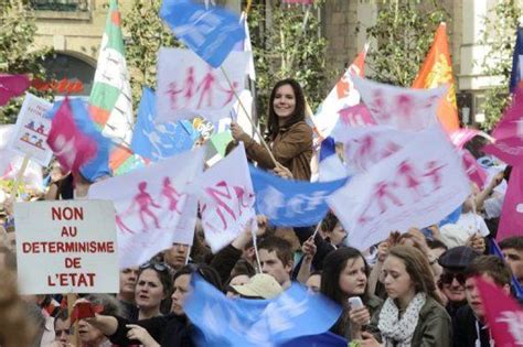 des Français pensent que les manifestations anti mariage gay doivent s arrêter
