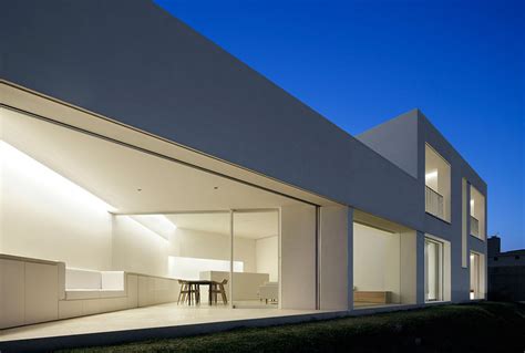 The Inspiring Simplicity of Minimalism in Art, Architecture and Design ...