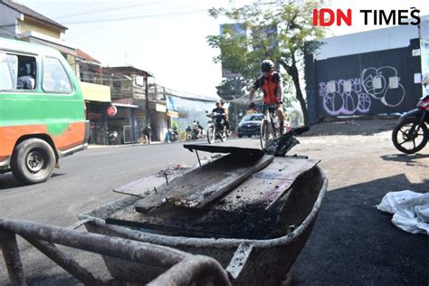 Icw Desak Polri Buka Data Pengadaan Gas Air Mata Rp Triliun