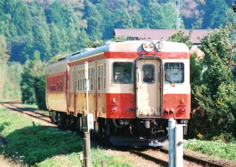 バイクでいすみ鉄道撮影（その19）～上総中川駅・国吉駅間のキハ28＋キハ52 清水雅彦のブログ