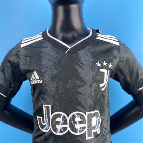 Camiseta y Pantalón Niños Juventus Segunda Equipación 2022 2023