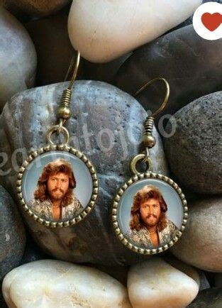 Pin By Esra On Barry Gibb Bee Gees Drop Earrings Bee Gees Barry Gibb