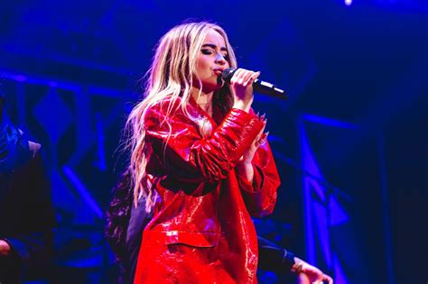 Sabrina Carpenter - Performs Live at iHeart Radio Jingle Ball in ...