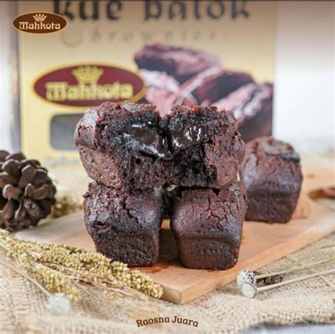 Order Online Kue Balok Brownies Mahkota Threefa Coll Paxelmarket