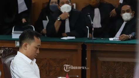 Divonis 13 Tahun Penjara Ricky Rizal Langsung Nyatakan Banding