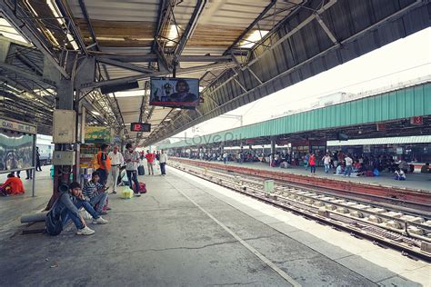 Delhi Railway Station Platform India Picture And Hd Photos Free