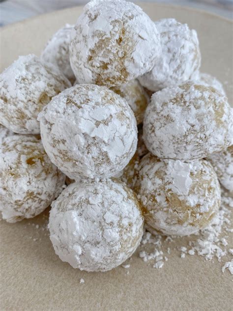 Easy Vegan Powdered Sugar Donut Holes Peanut Butter And Jilly