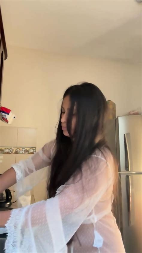 Latina Cachonda 1 Cachonda Latina