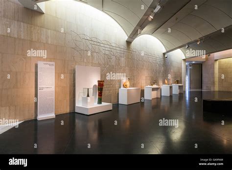 Gallery of the Bahrain National Museum, Manama, Bahrain Stock Photo - Alamy