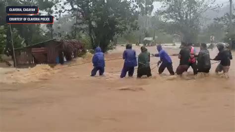 Rappler On Twitter WATCH Police Rescue A 50 Year Old Man Trapped In