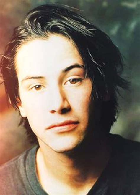 25 Photos of Keanu Reeves When He Was Young