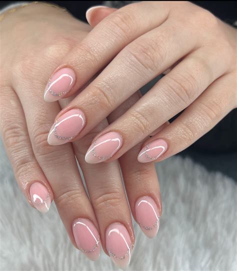 Short Nude Almond Nails Inspos For Your Next Manicure Fashion And Finger Tips