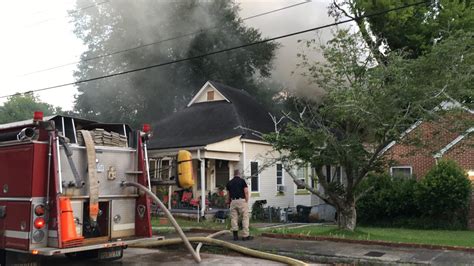 Crews Respond To House Fire In East Macon Wmaz