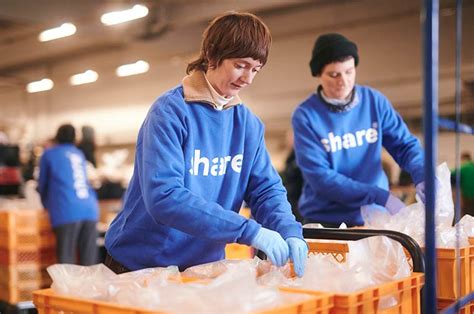 Berliner Tafel K Mpft Gegen Ern Hrungsarmut