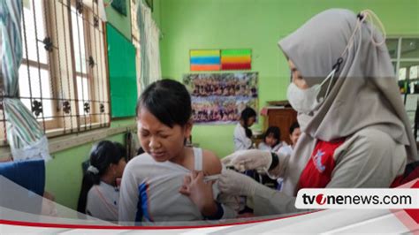 Blusukan Ke Sekolah Dinkes Banyuwangi Sasar 21 000 Anak Perempuan