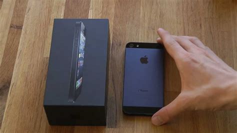 iPhone 5 - Unboxing - YouTube