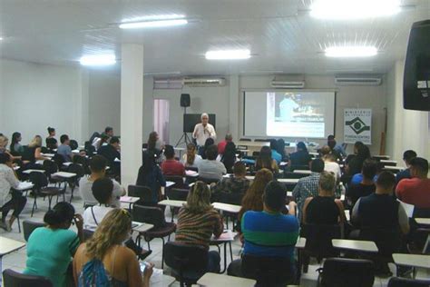 Fundacentro do Pará promove a palestra Ergonomia Aplicada Ao Trabalho