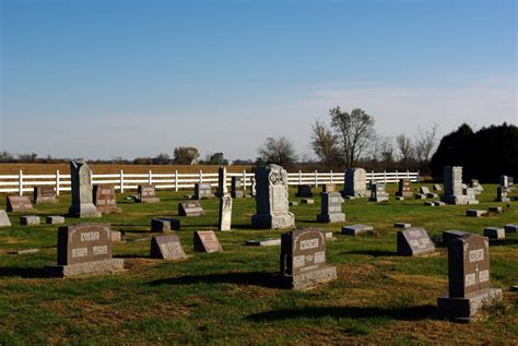 Saint Josephs Cemetery In Pleasant Plain Iowa Find A Grave Cemetery